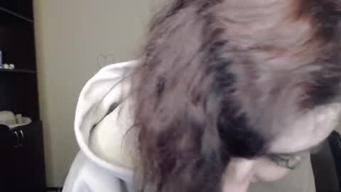 Jenya online show from 02/15/25, 06:33