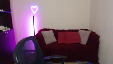 Jenya online show from 02/19/25, 05:05