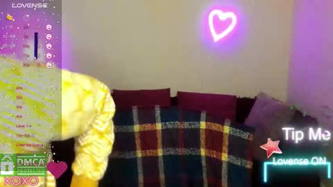 Jenya online show from 11/19/25, 06:52