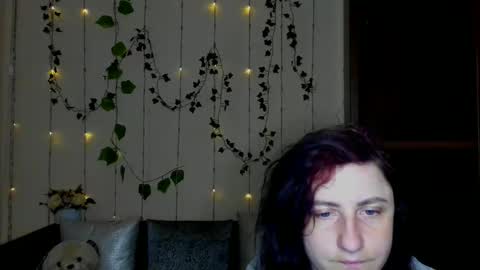 Jeneva online show from 04/08/26, 05:24