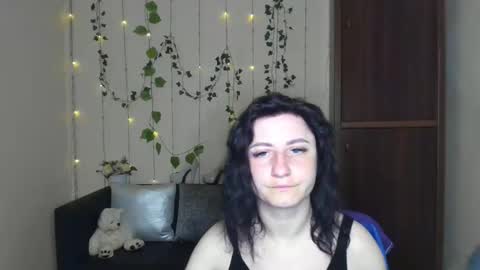 Jeneva online show from 05/30/26, 05:43