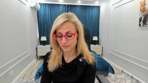 Diana online show from 03/12/25, 11:31