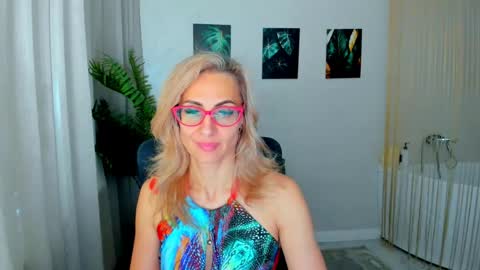 Diana online show from 05/02/26, 11:37