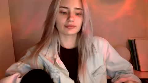 musescorner online show from 04/18/26, 06:12