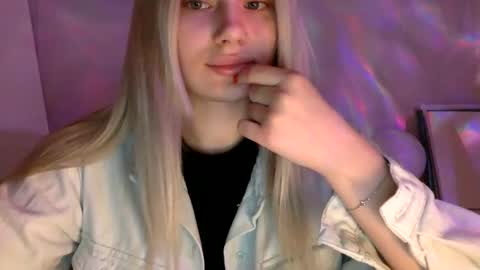 musescorner online show from 05/18/26, 04:24