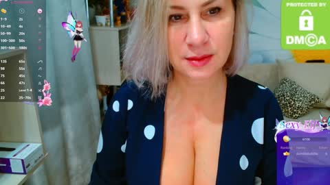 Lana online show from 12/29/24, 09:17