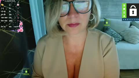Lana online show from 05/29/26, 09:51