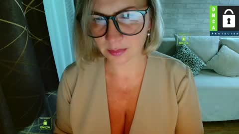 Lana online show from 06/02/26, 08:16