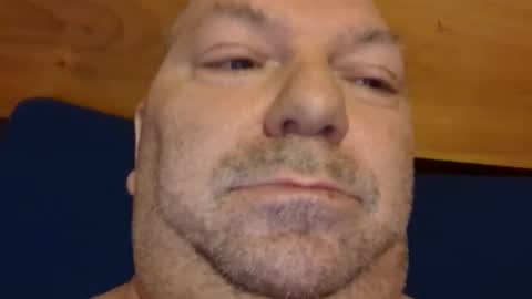 Snapshot of mutualmasturbatorman chatting on 03/17/26, 01:25 mutualmasturbatorman online show from 03/17/26, 01:25