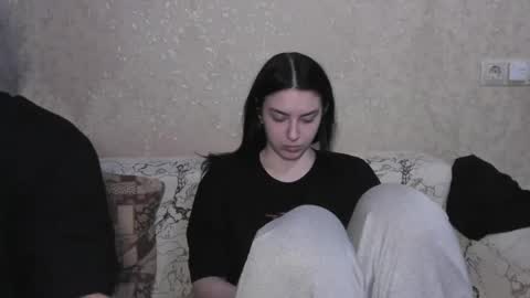 cute couple online show from 05/02/26, 07:30