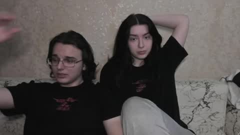 cute couple online show from 05/29/26, 10:08