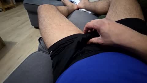 Snapshot of muybien68 chatting on 04/07/26, 11:04 Muybien online show from 04/07/26, 11:04