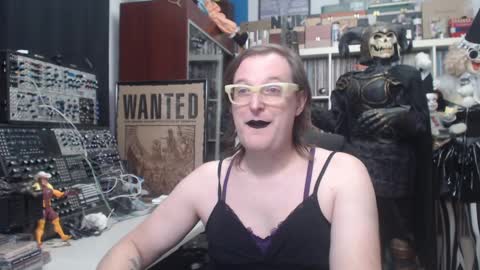 Snapshot of muziknerd chatting on 02/02/25, 07:30 Muziknerd online show from 02/02/25, 07:30