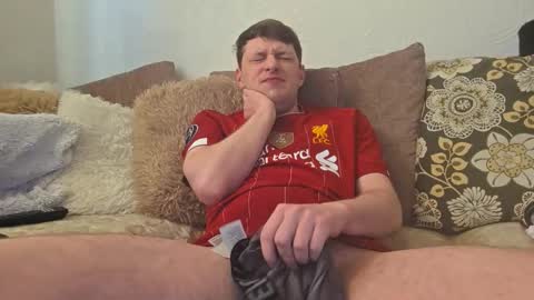 Snapshot of muzzy624406 chatting on 11/16/25, 02:55 Muzzy online show from 11/16/25, 02:55