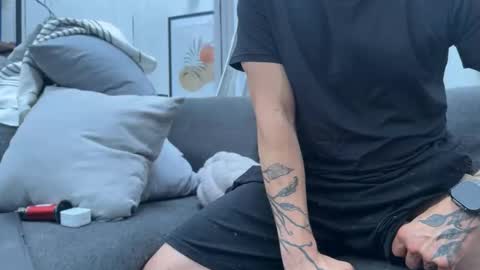 mvtteblvck online show from 04/05/26, 10:18