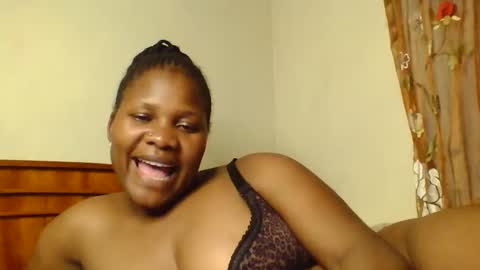 mwekas568403 online show from 03/01/25, 11:50