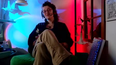 Mx. Anouk Divine online show from 05/31/26, 05:31