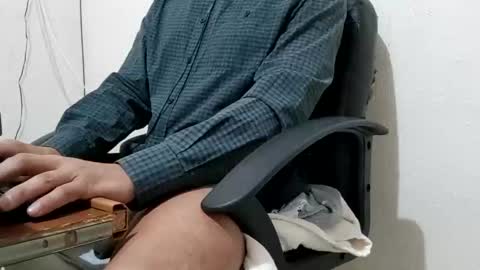 Snapshot of mx_sex_fun chatting on 10/14/25, 01:50 mx_sex_fun online show from 10/14/25, 01:50