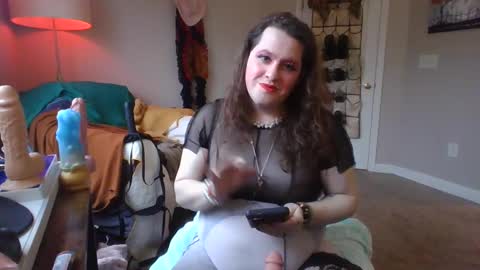 Snapshot of mxsissycharlotte chatting on 02/06/25, 07:51 Mx Charlotte online show from 02/06/25, 07:51