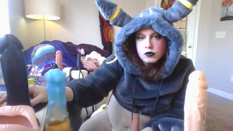 Snapshot of mxsissycharlotte chatting on 02/25/25, 08:09 Mx Charlotte online show from 02/25/25, 08:09