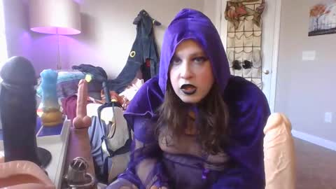 Snapshot of mxsissycharlotte chatting on 03/04/25, 06:50 Mx Charlotte online show from 03/04/25, 06:50