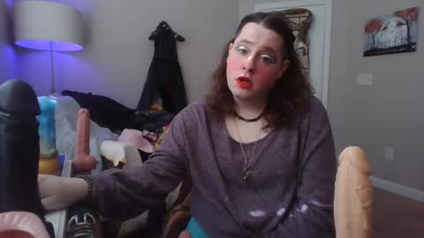 Snapshot of mxsissycharlotte chatting on 03/10/25, 02:37 Mx Charlotte online show from 03/10/25, 02:37