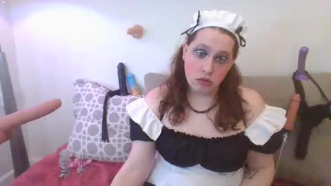 Snapshot of mxsissycharlotte chatting on 09/16/25, 08:10 Mx Charlotte online show from 09/16/25, 08:10