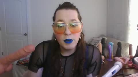 Snapshot of mxsissycharlotte chatting on 10/16/25, 03:57 Mx Charlotte online show from 10/16/25, 03:57