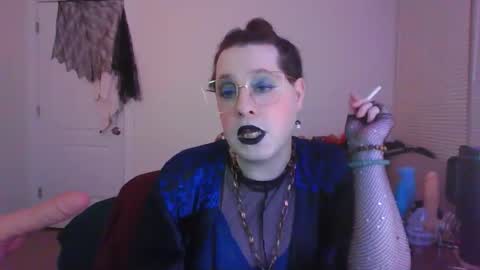 Snapshot of mxsissycharlotte chatting on 11/29/25, 04:26 Mx Charlotte online show from 11/29/25, 04:26