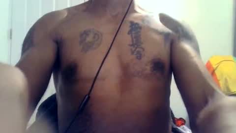 Snapshot of my432687 chatting on 11/08/25, 09:24 my432687 online show from 11/08/25, 09:24