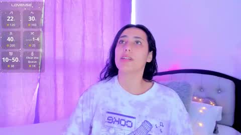 Snapshot of my_aleja_ chatting on 01/18/26, 03:27 my_aleja_ online show from 01/18/26, 03:27