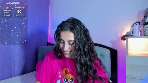 Snapshot of my_aleja_ chatting on 02/14/26, 01:35 my_aleja_ online show from 02/14/26, 01:35