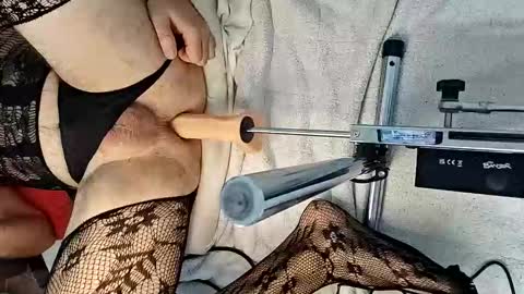 my_dirty_office online show from 11/13/25, 08:02