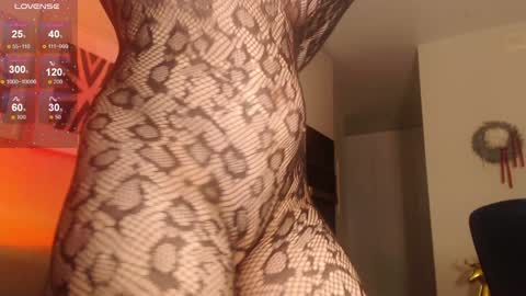 Hannah  welcome  online show from 01/13/25, 02:00