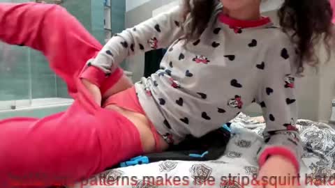 Jasmine online show from 01/12/25, 10:12