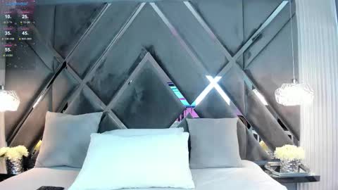 Mariana Evans online show from 12/18/25, 11:38