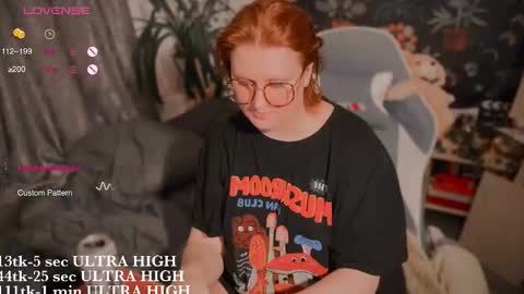 Kate online show from 10/14/25, 10:32