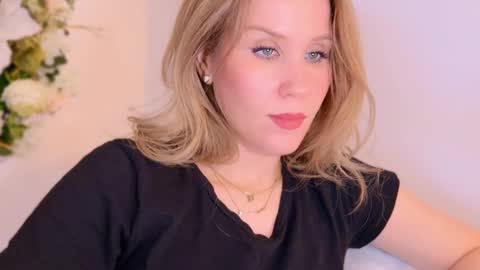 Snapshot of myassistant chatting on 02/03/25, 10:54 Mya-be Yours P online show from 02/03/25, 10:54