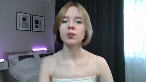 Lana online show from 05/20/26, 11:05