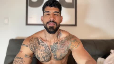 Snapshot of myke_esthetic chatting on 12/09/24, 12:45 Myke esthetic online show from 12/09/24, 12:45