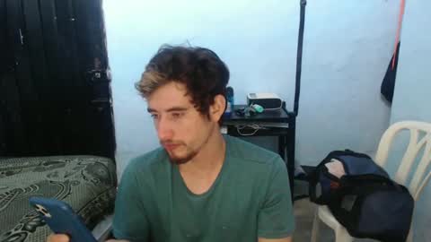 Snapshot of myke_xxx chatting on 12/02/24, 12:29 mike online show from 12/02/24, 12:29