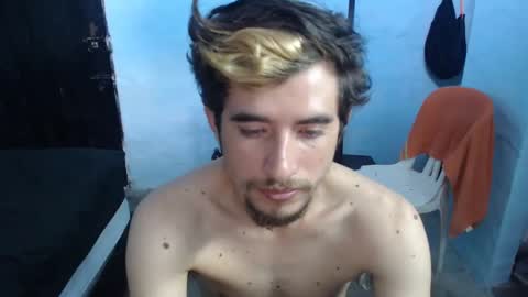 Snapshot of myke_xxx chatting on 12/04/24, 08:07 mike online show from 12/04/24, 08:07