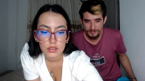 Snapshot of myke_xxx chatting on 12/27/24, 12:18 mike online show from 12/27/24, 12:18