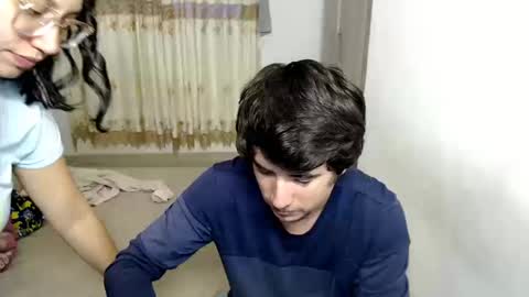 Snapshot of myke_xxx chatting on 09/22/25, 10:23 mike online show from 09/22/25, 10:23