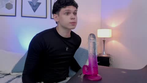 Mykel   online show from 05/11/26, 04:04