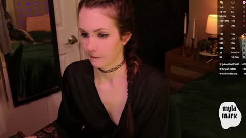 Snapshot of myla_marx chatting on 01/11/25, 09:04 Myla Marx online show from 01/11/25, 09:04