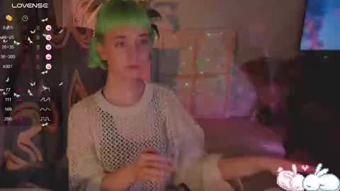 MylaFlores online show from 02/21/25, 12:05