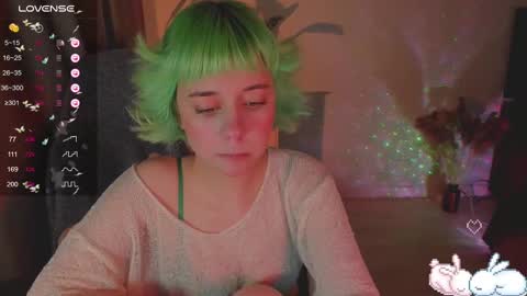 Snapshot of mylaweb chatting on 02/27/25, 01:59 MylaFlores online show from 02/27/25, 01:59