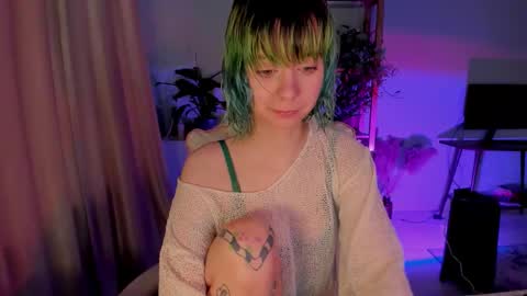 Snapshot of mylaweb chatting on 09/11/25, 05:07 MylaFlores online show from 09/11/25, 05:07