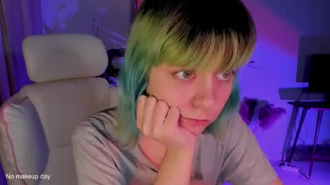 Snapshot of mylaweb chatting on 09/14/25, 02:00 MylaFlores online show from 09/14/25, 02:00